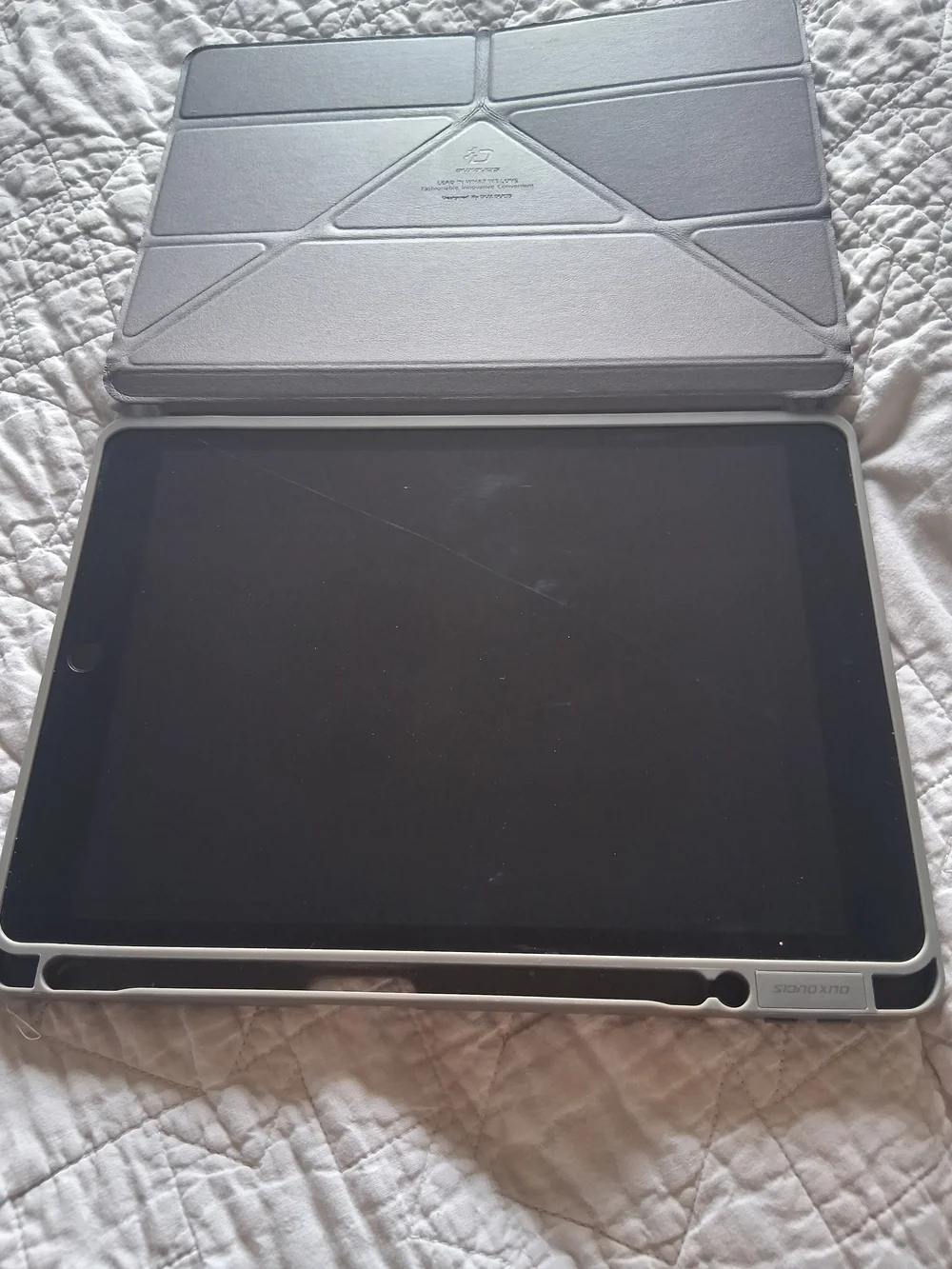 Apple iPad with Silver/Gray Folding Cover